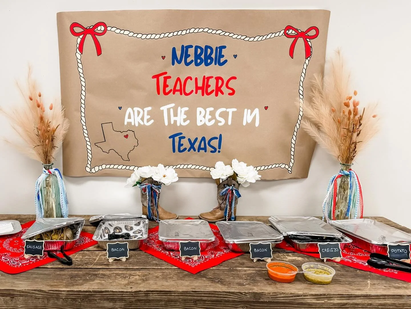 Boots, books, and the BEST teachers around 🤠
Nebbie Teachers are truly the BEST in Texas 🌵✨
Teacher&rsquo;s Touch got to help set a mini decor spread to kick off Teacher Appreciation Week. To all teachers and school staff, we appreciate the love yo