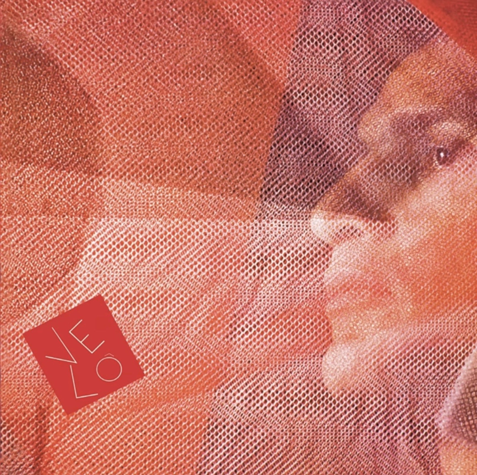 Capa do álbum “Velô” de Caetano Veloso.