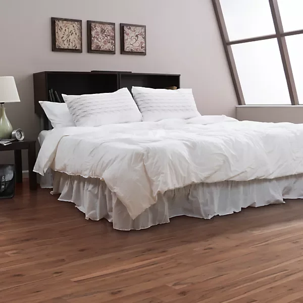 33011_99_room_00.webp