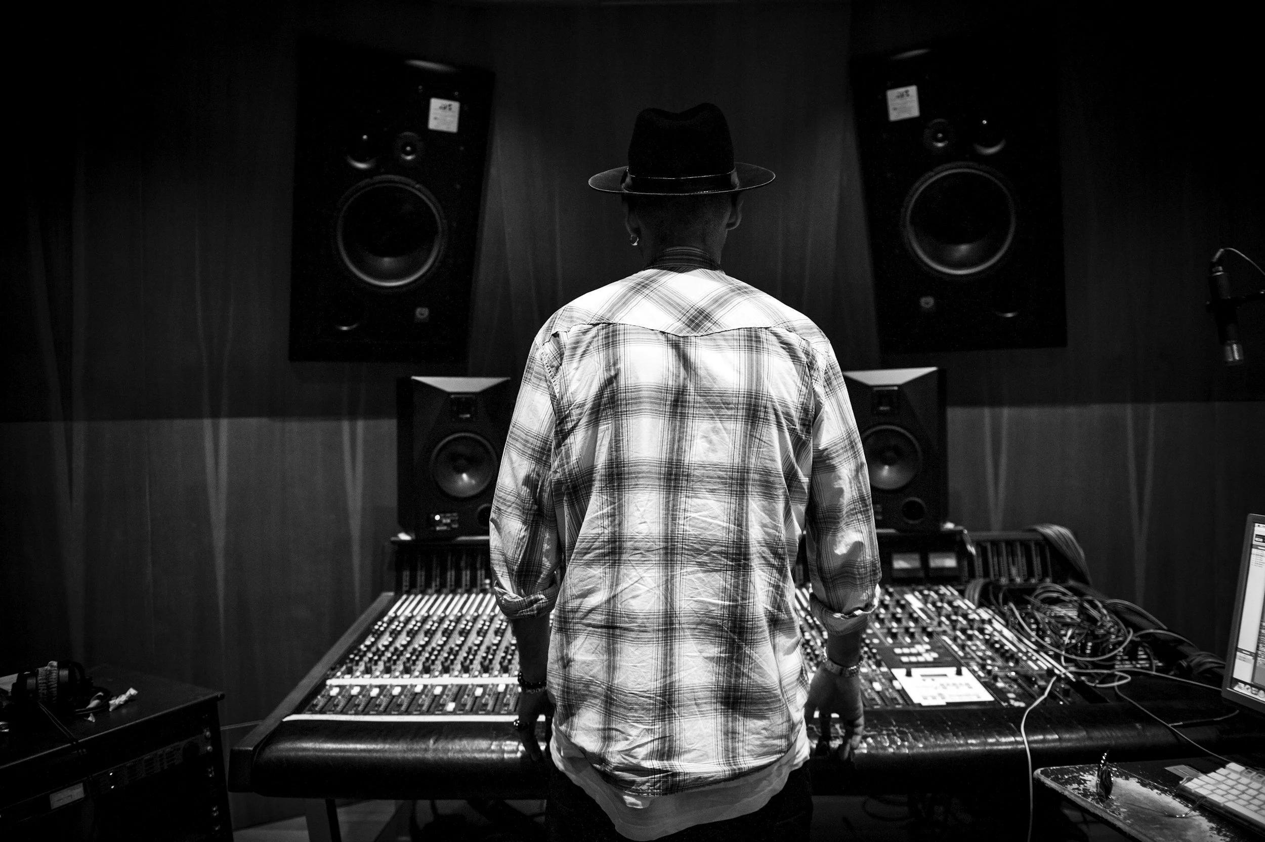 Where Indie Filmmakers Actually Find Their Music (And Why It's Not as Simple as Googling "Free Songs")