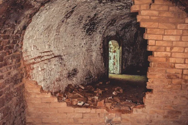 Marc Wayne Schechtel - URBEX photographer