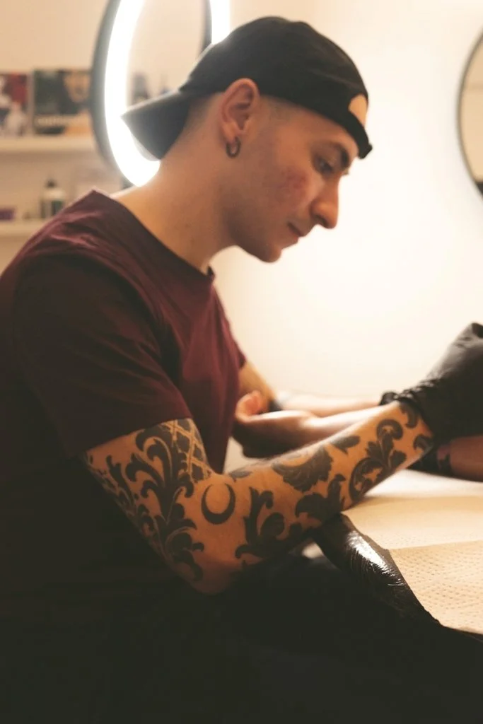 Manny Lebowski tattoo artist