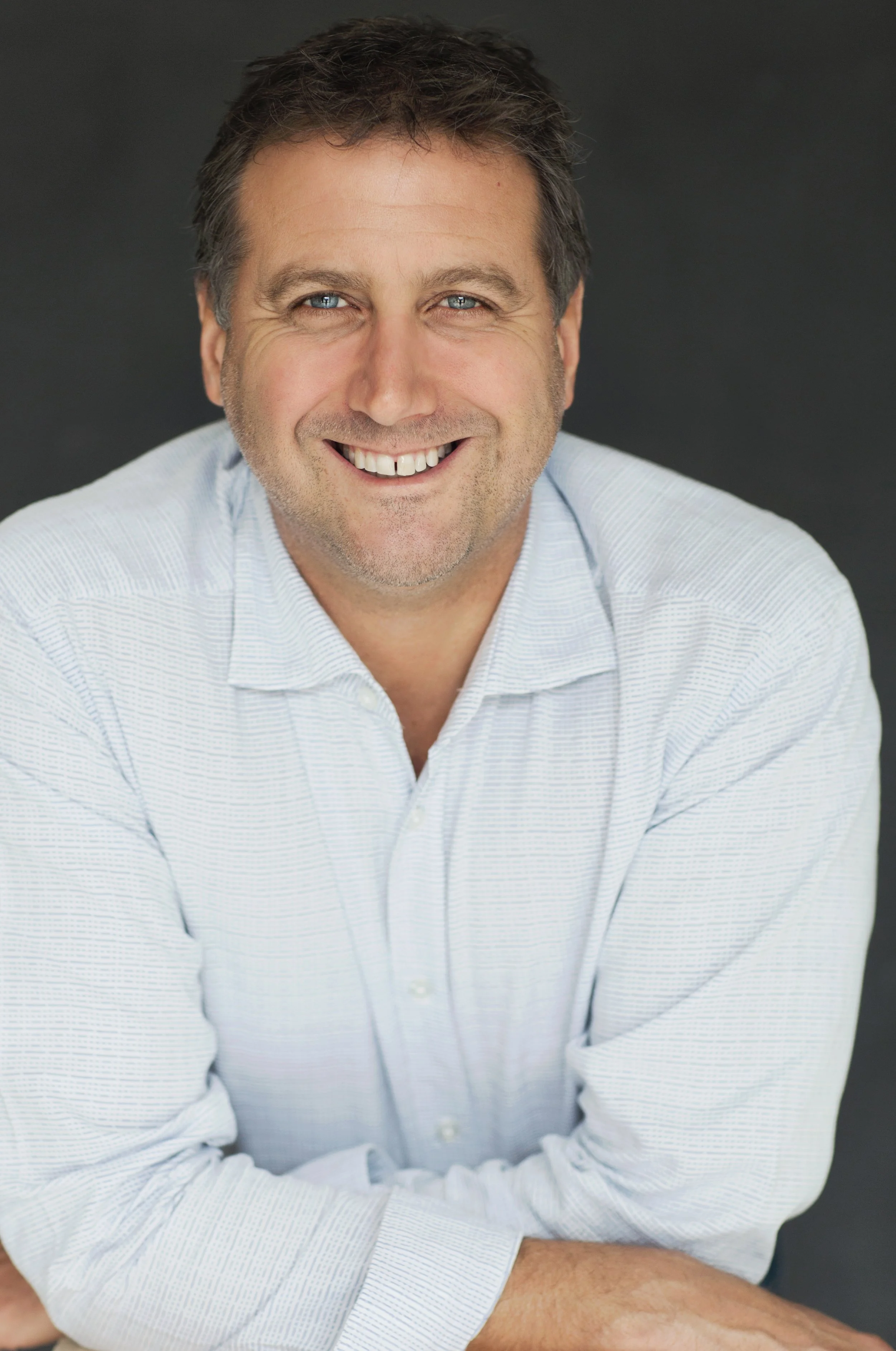 Dr Darren Oemcke