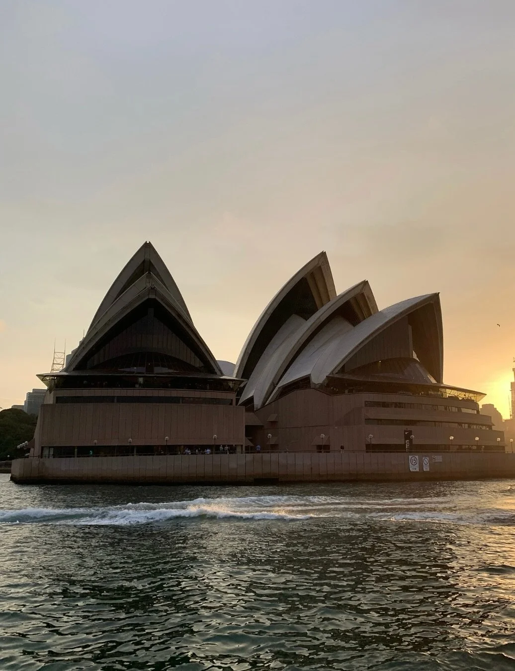 Dreams don&rsquo;t just happen they unfold when love and intention align.🇦🇺

-VS