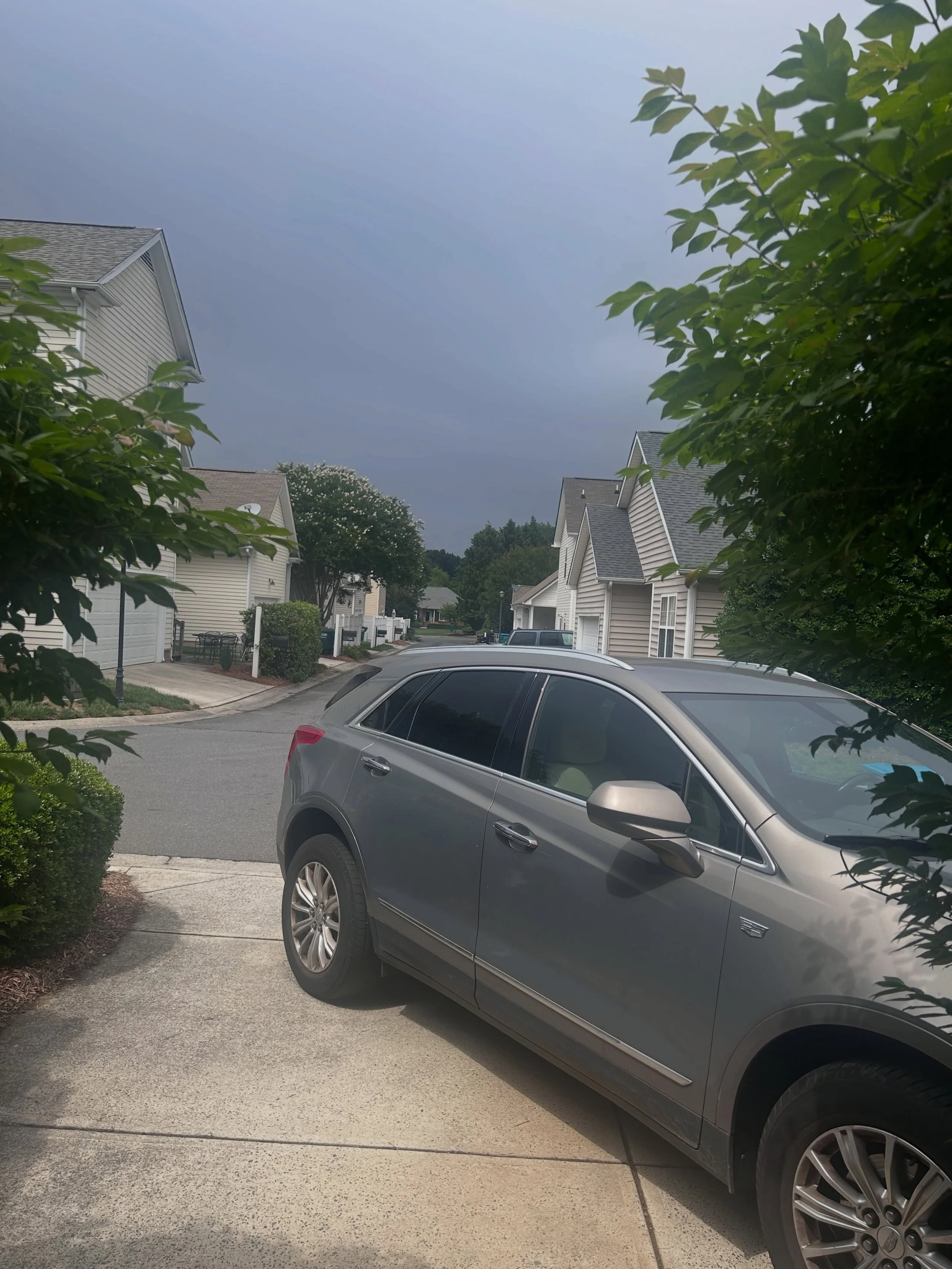 Sky&rsquo;s giving villain arc. 🖤⚡ 

#QueenCity #CLT #CharlotteNC #StormSeason