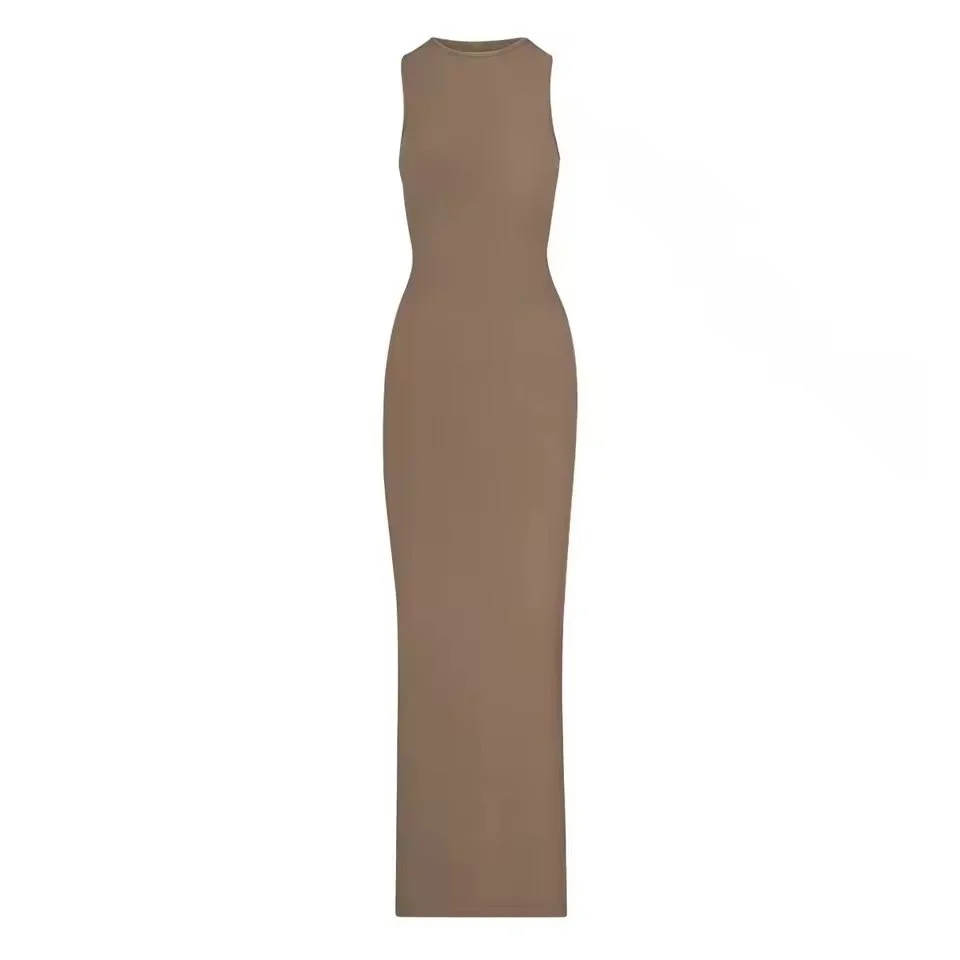 SLEEVLESS FORM DRESS