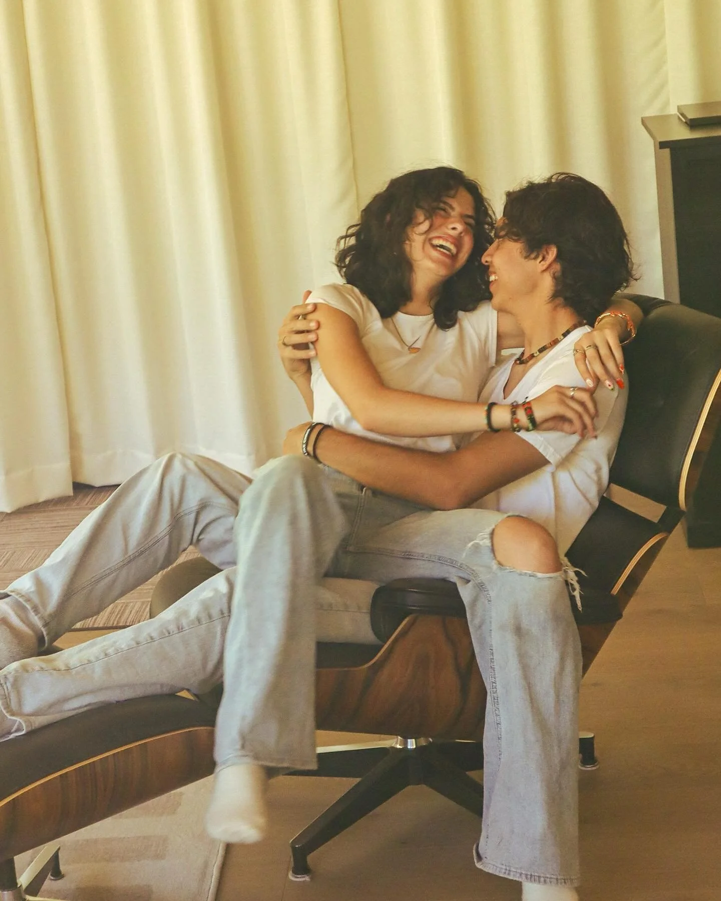 Isabell + Jacob &lt;3
a summer night spent at a cabin, in the mountains, all while being in love???&hellip; umm ya..pretty coooool..so if you have a shawtyyy you should be doing this too. 

#utah #utahphotographer #photographer