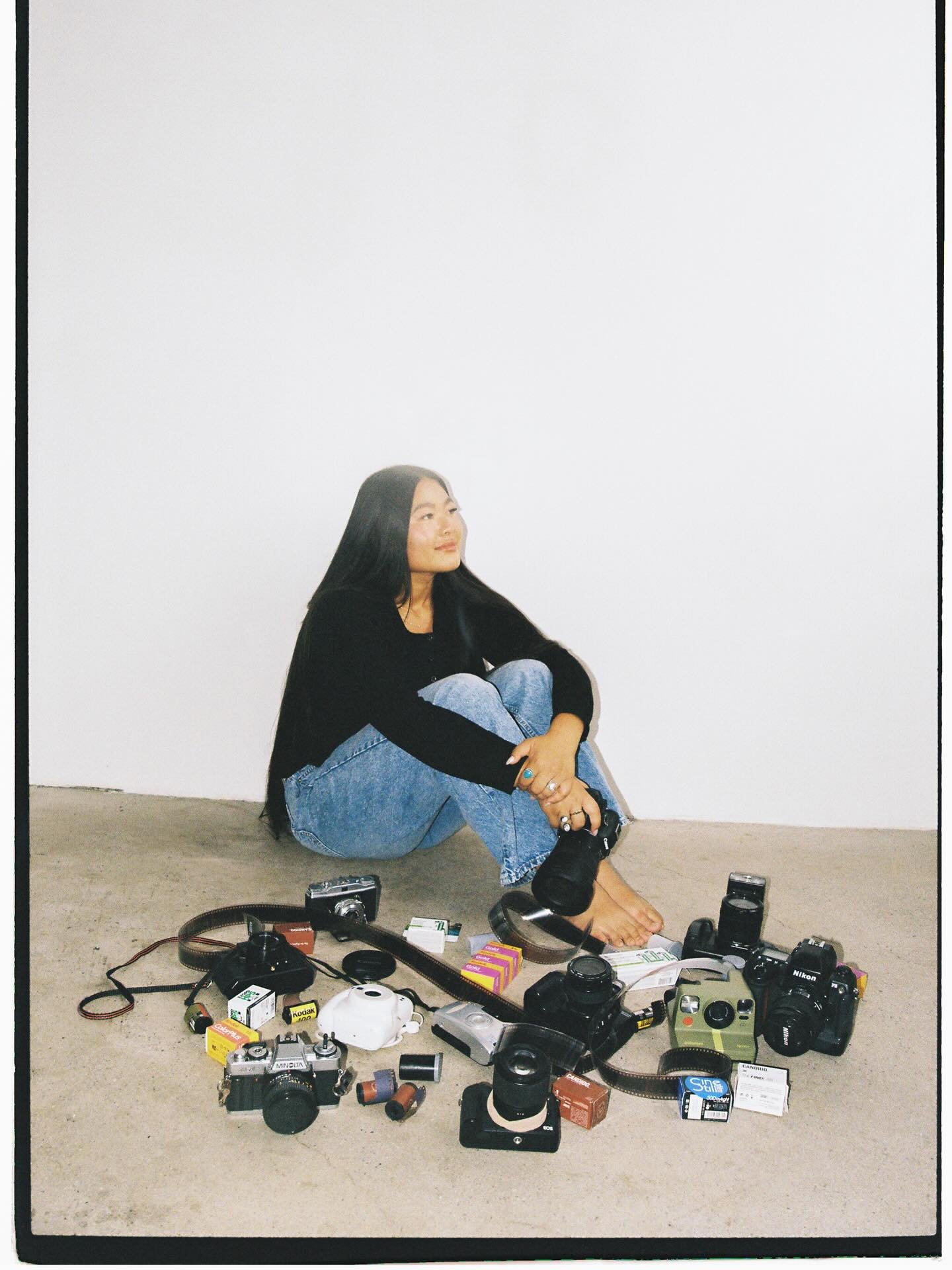 ‼️ GIVEAWAY 🎞️‼️

Starting the new year off with a FREE FILM SHOOT of your choice ,Couples, Graduation, Branding, Updated Hinge profile perhaps&hellip; ANYTHING. OF. YOUR . CHOICE.

Very clich&eacute;, but it&rsquo;s the NEW YEAR &mdash; and what be