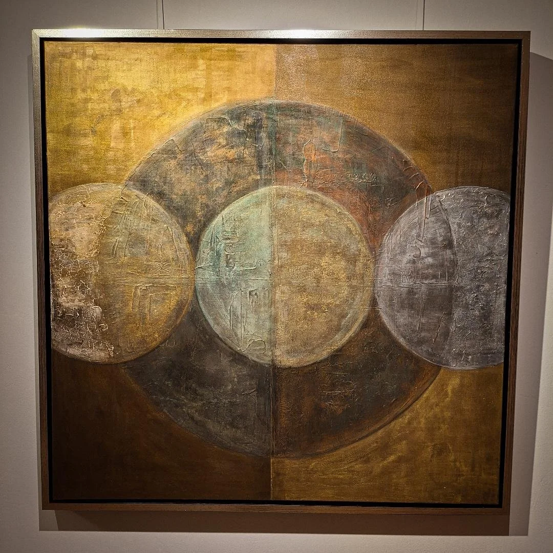 Still inside l 100x100 l Acrylic on canvas