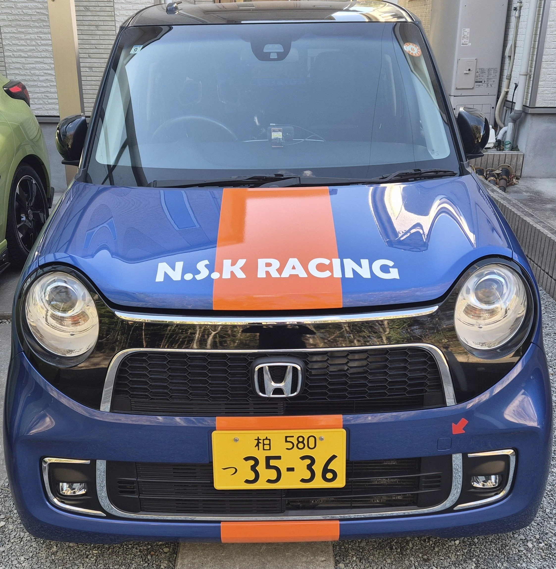 2025/12/12 車両デザイン追加（フロントアンカーポイント、チームロゴ）