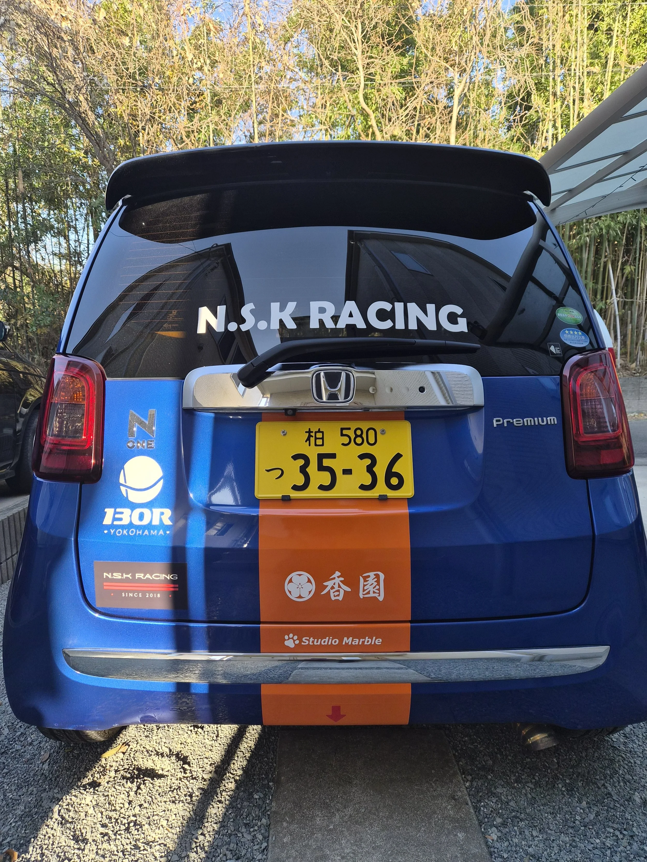 2025/12/11 車両デザイン追加（アンカーポイント、StudioMarbleロゴ）