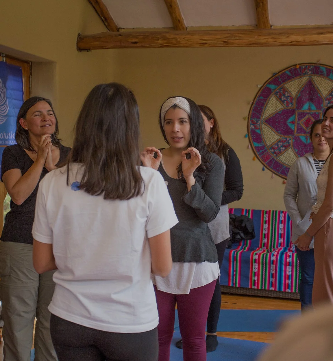 tania en actividad grupal