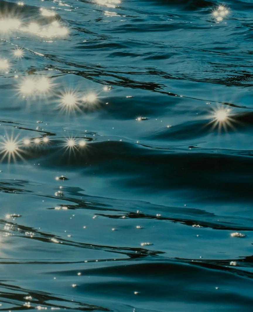 destellos en agua
