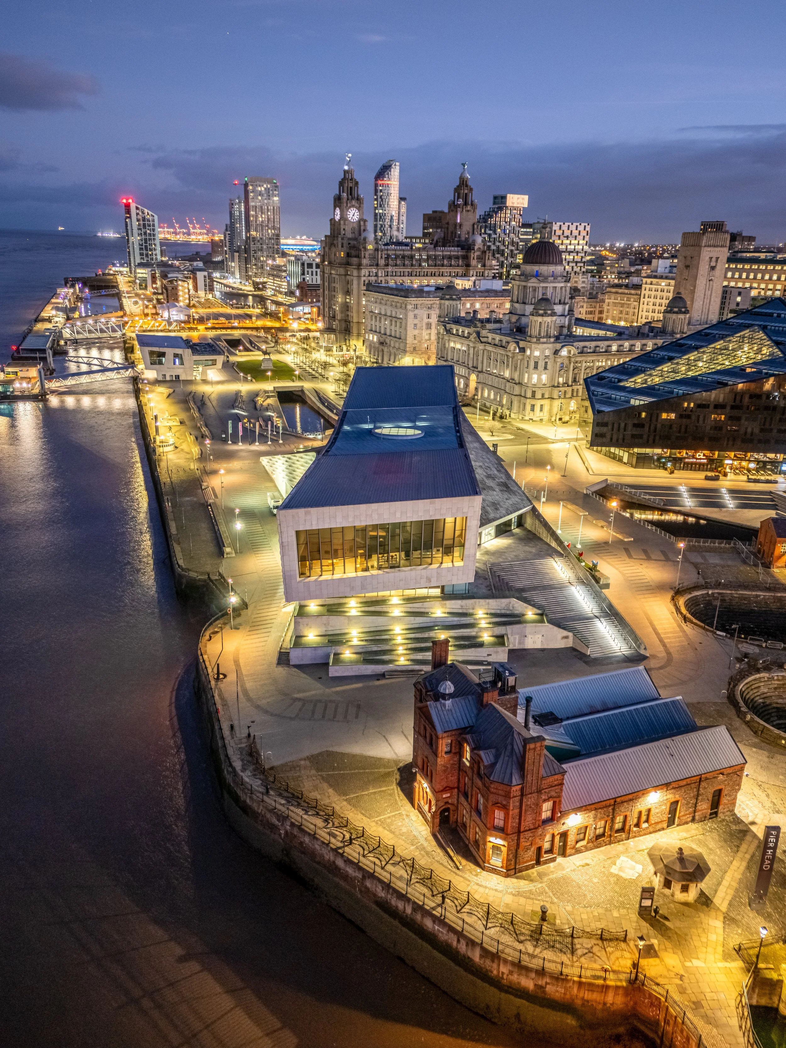 Liverpool Waterfront REF: CSPLiv005