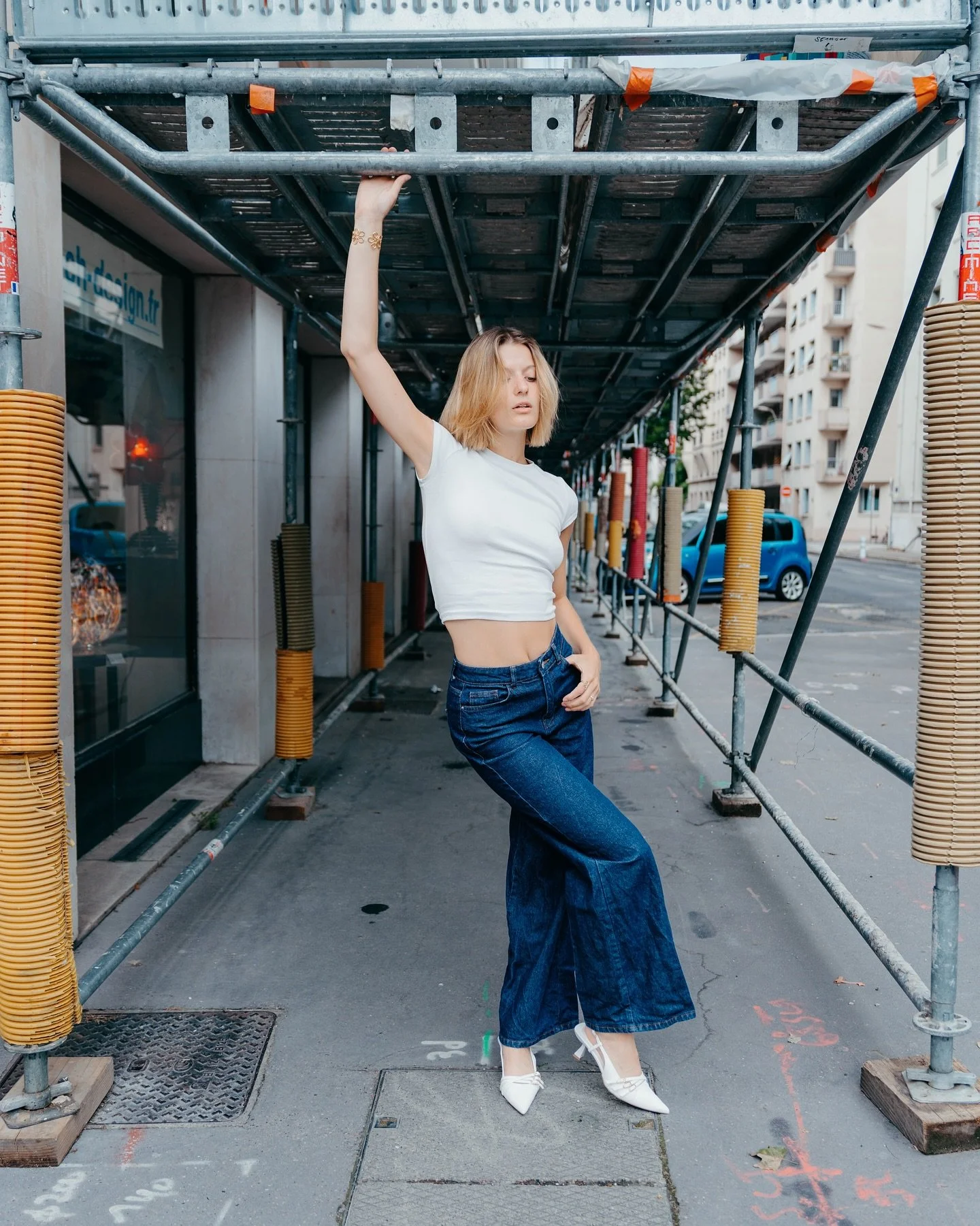 La douce Flavie dans un shooting book outdoor 🤍

Si tu cherches une photographe pour ton book mannequin, contacte-moi en DM ✨

#bookmannequin #mannequinlyon #portraitlyon #portraitparis