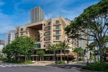 Kalakaua Plaza Marriot Vacation Club.jpg