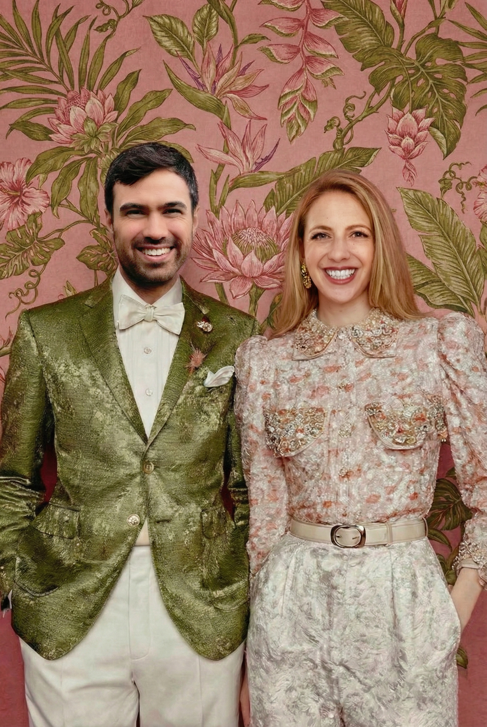 JESS + NORIAN – SAY YES, ALWAYS: Jess and Norian move through life as devoted guides in both business and being. A leader through and through, Jess balances teaching, coaching, and showing up unfailingly for family and friends. Norian is equally mult