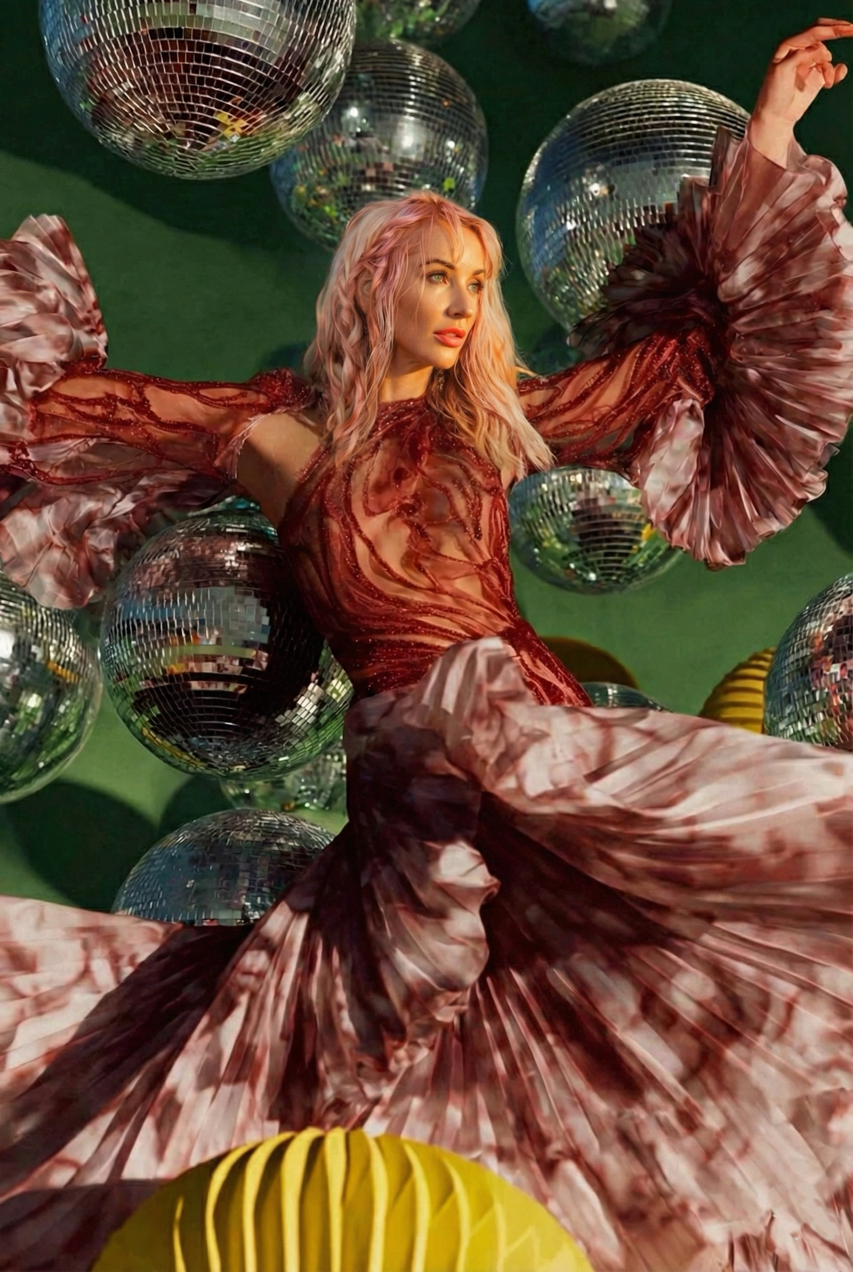 FAURES - MOTHER, MUSE, MAKER: Faures is a musician, an artist, and a mother who has lived many lives and carries their stories with grace. Alongside her daughter Apoline, she moves through the world with curiosity and play, dancing, learning new hobb