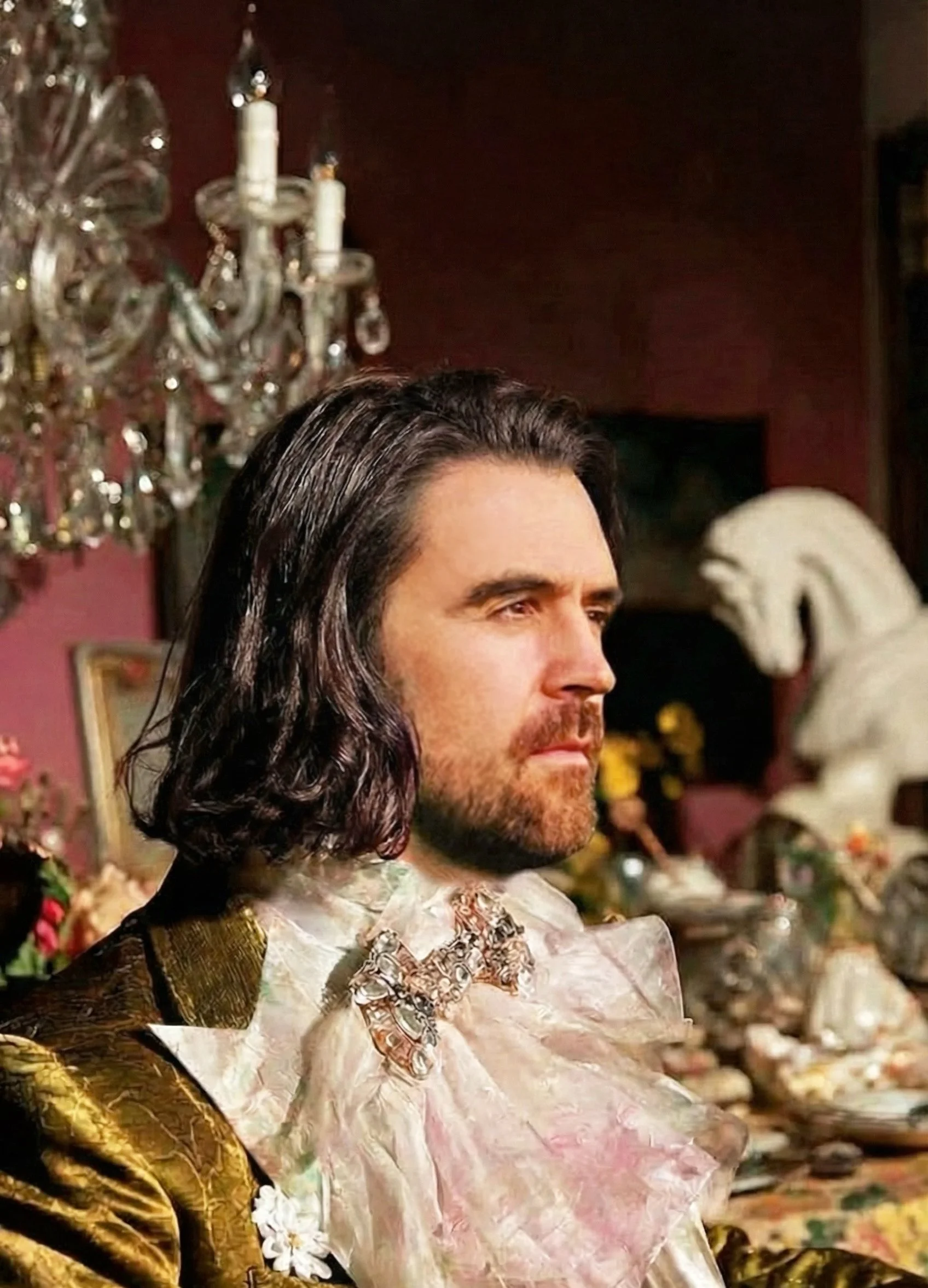 ANDY – GLOBAL HEART, GROUNDED SOUL: When he is not jet-setting around the world, Andy can be found at his farm in Australia, surrounded by open land, roaming wildlife, and quiet mornings. Elsewhere, he is deeply embedded with friends across NYC, LA, 