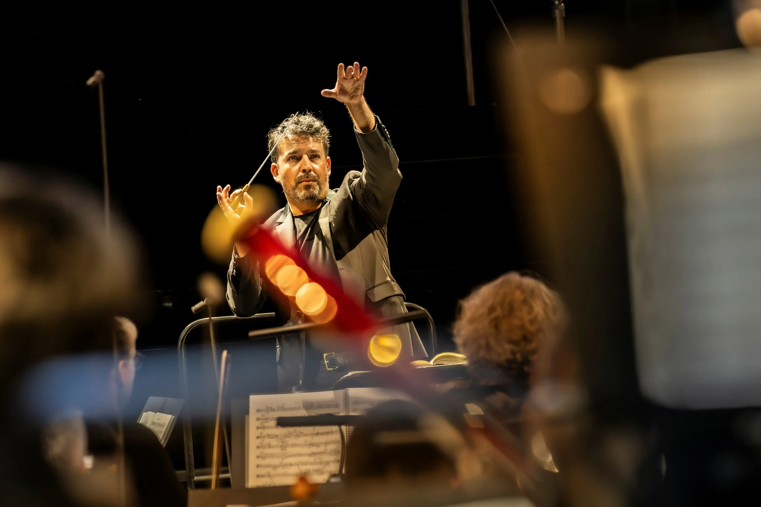 James Gaffigan Extends Contract as General Music Director of Komische Oper Berlin through Summer 2030