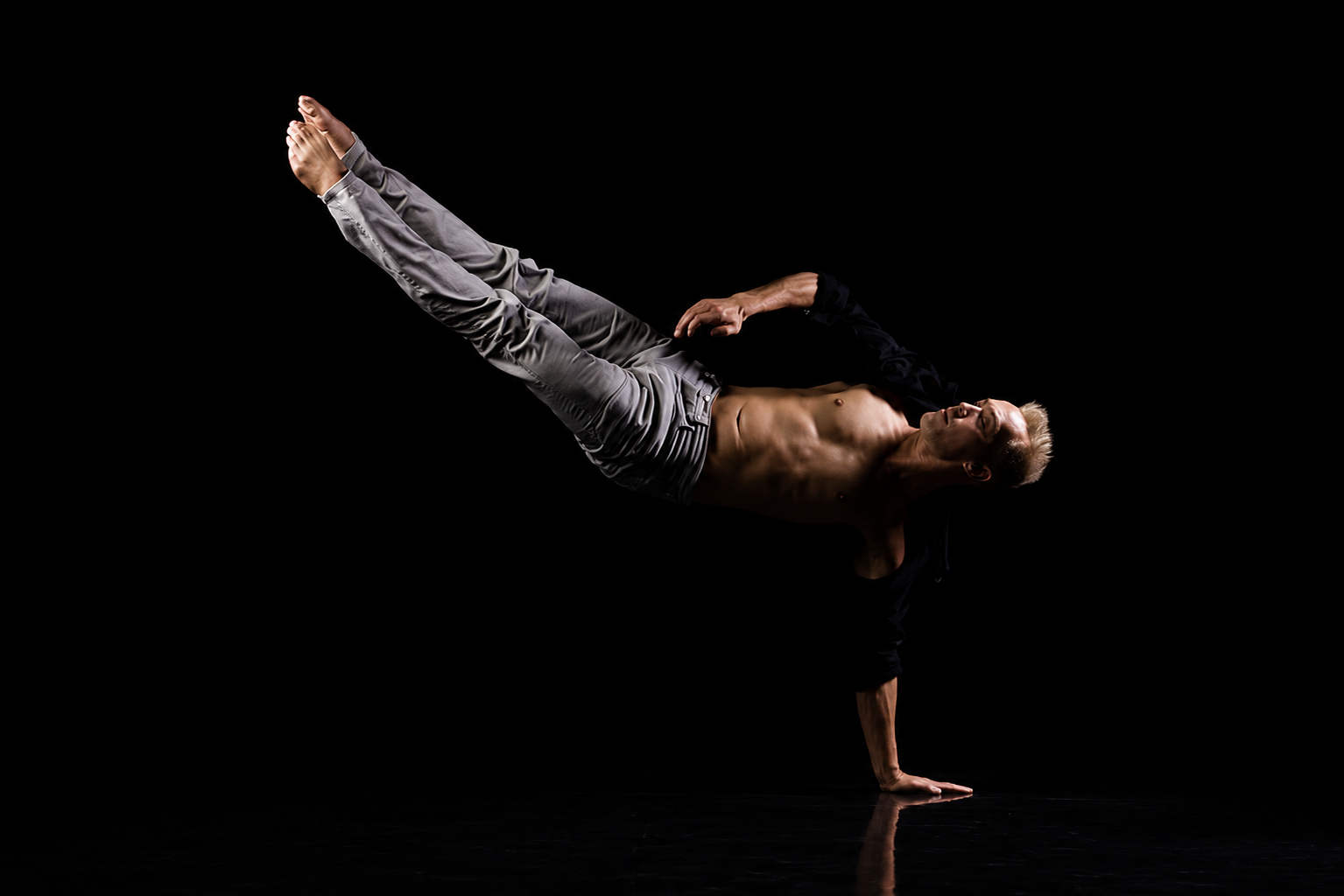Nhan Ho - Industry Hip Hop