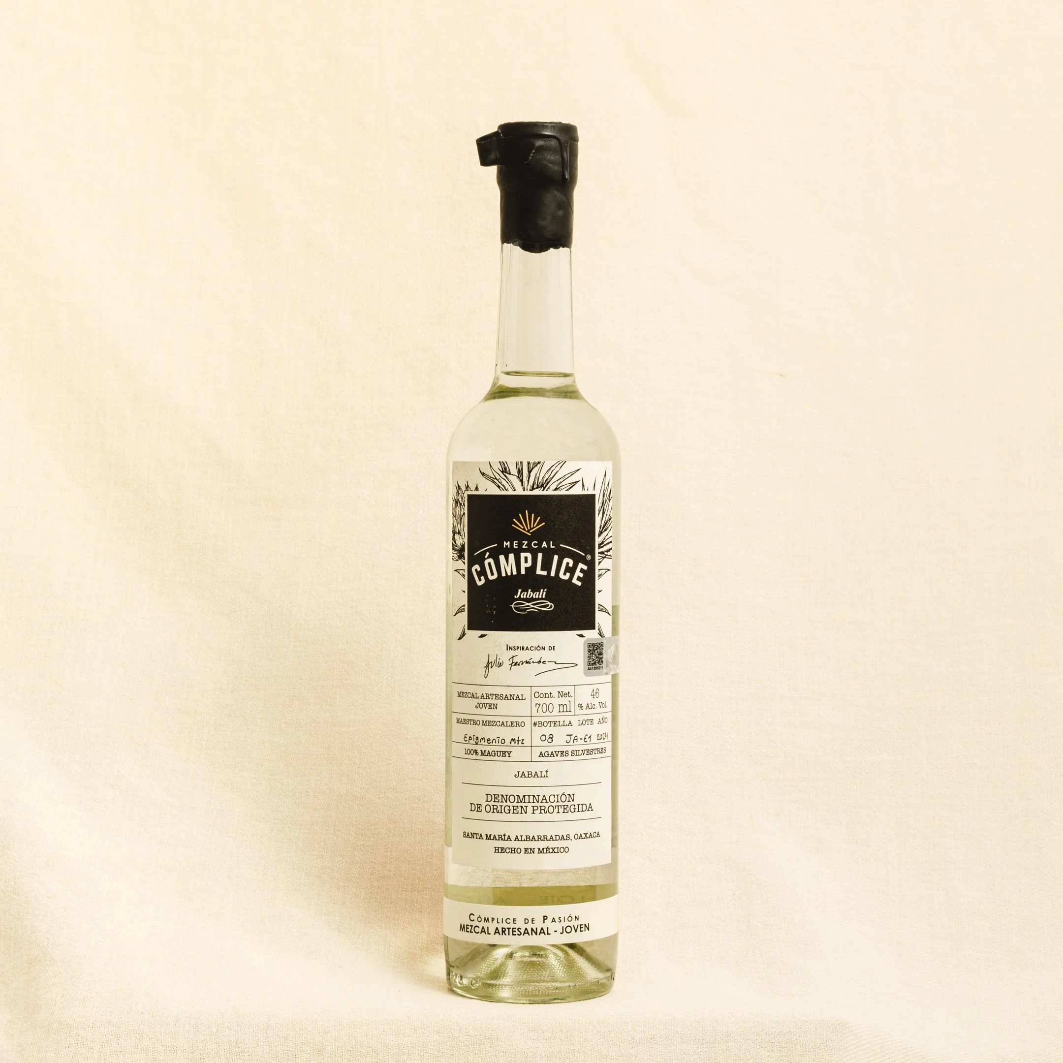 bodega.chafa.mezcal.complice.pasion.jabali.ecomm.212A3137.jpg