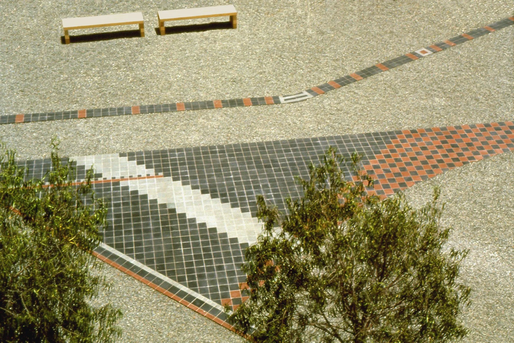 Terrace 096b.jpg