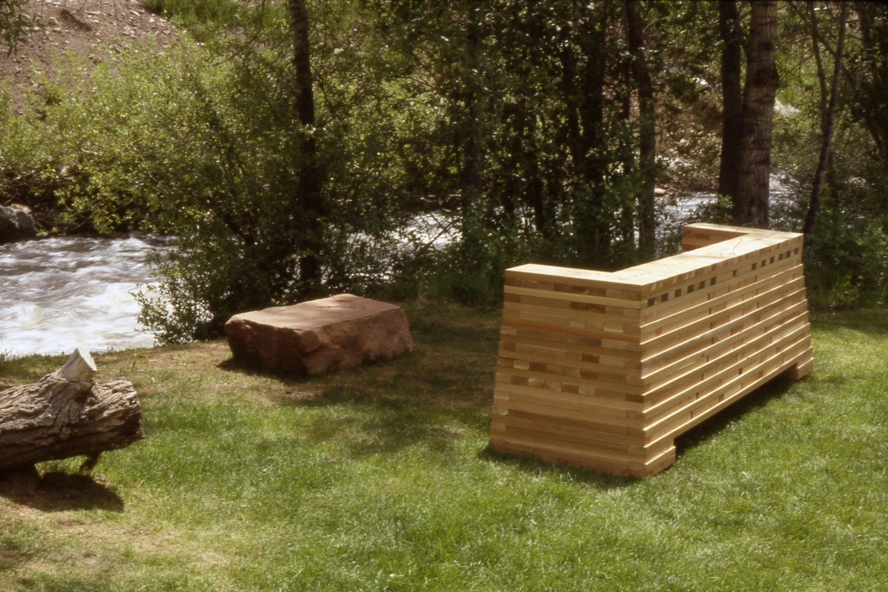 258 Rado Couch 02.jpg