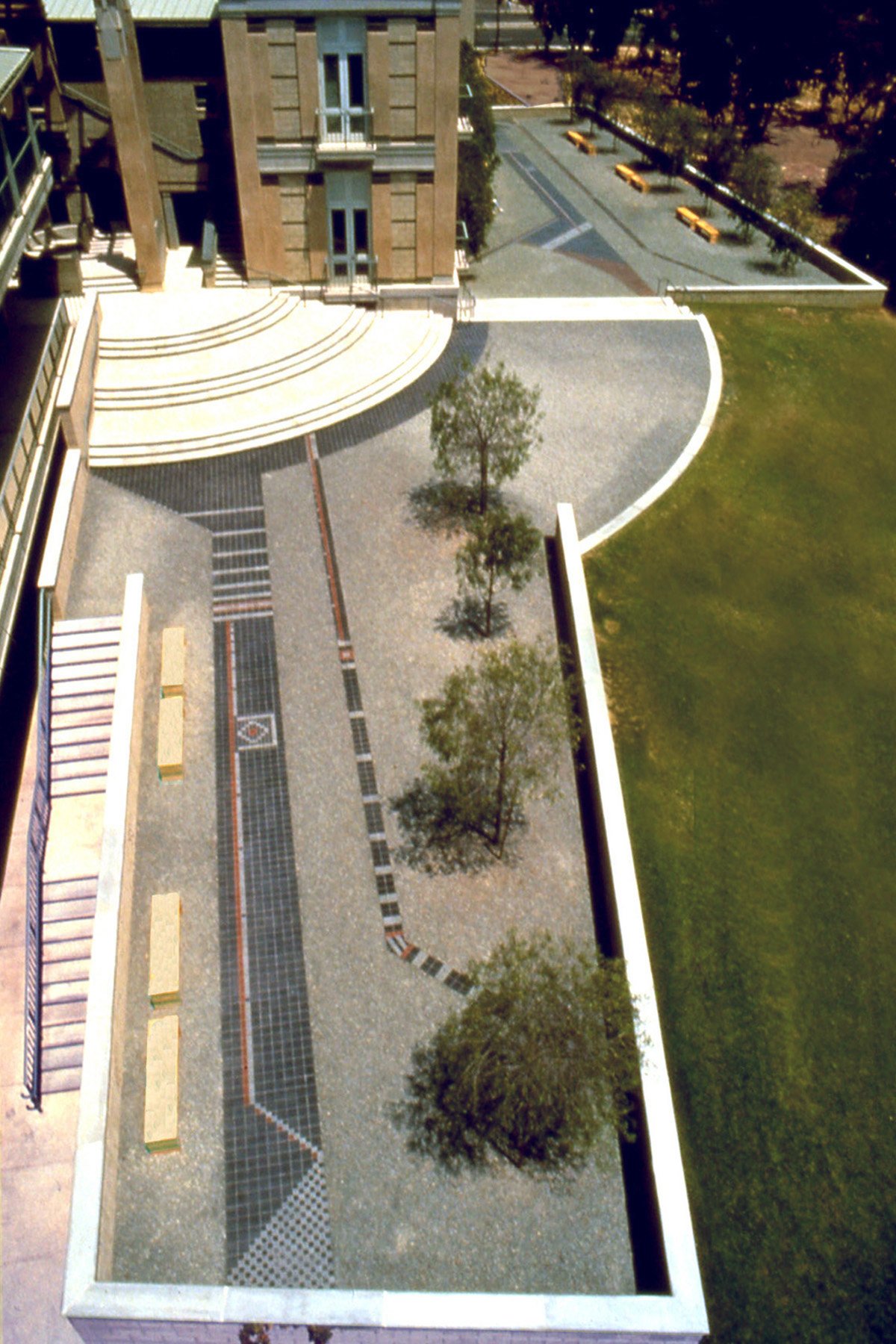 Terrace 094a.jpg