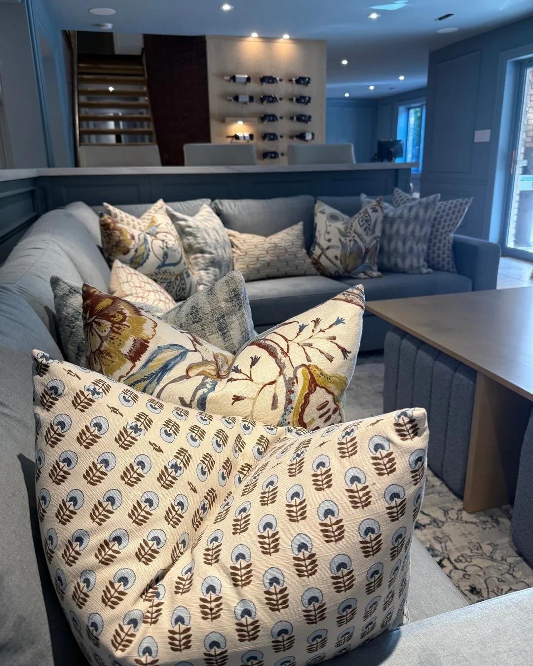 Think about open concept? Here are 6 ways to keep zones.

1) Ceiling treatment
Break the box without walls.
&bull; Add beams/coffers/slat panels to frame living vs. dining.
&bull; Use a paint break (same color, different sheen) to cue zones.
&bull; I