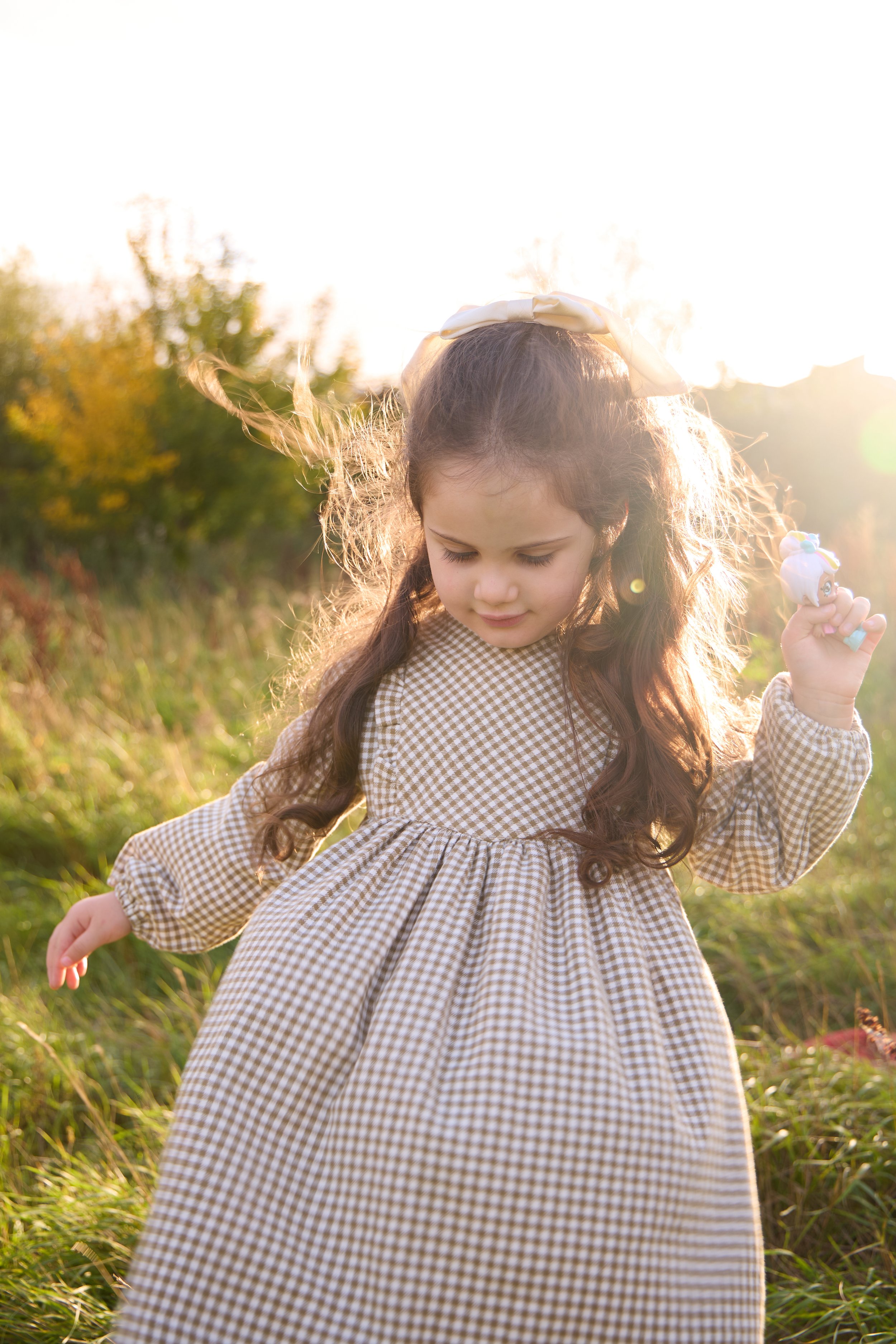 Sunset photoshoot in Bicester, outside family shoot natural Oxford
