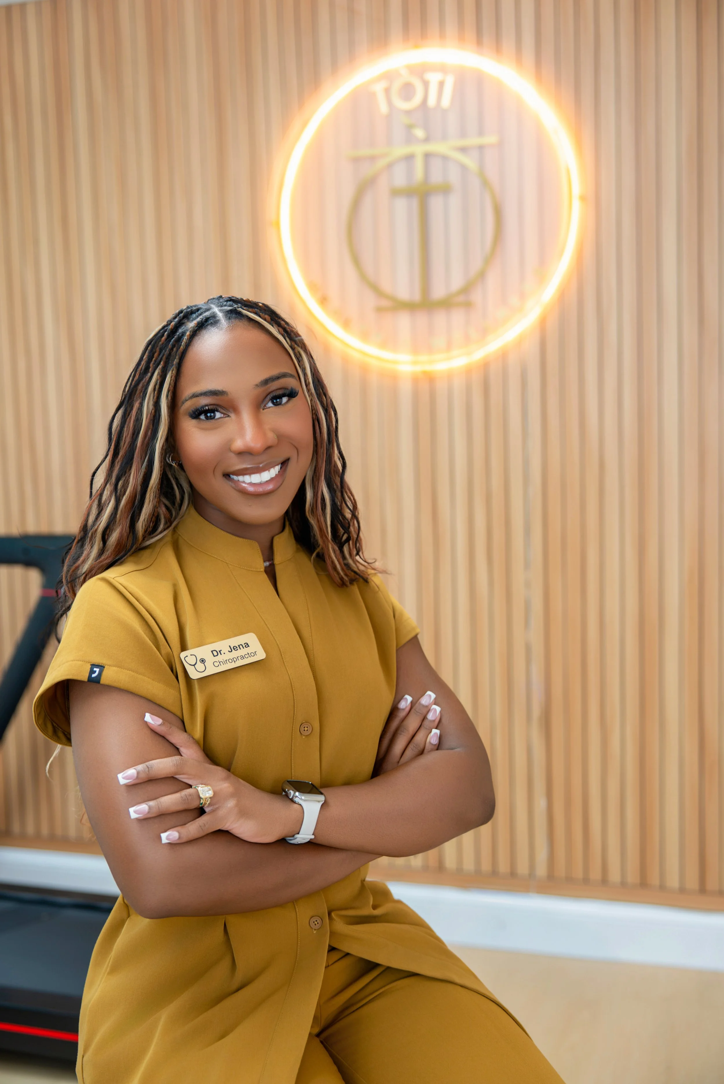 Dr. Elizabeth Jena, a licensed chiropractor at Toti Health and Wellness in West Palm Beach and Palm Beach County. Speaks Haitian Creole. Specializes in auto accident and personal injury care. Riviera Beach, Palm Beach Gardens, Lake Park, Lake Worth