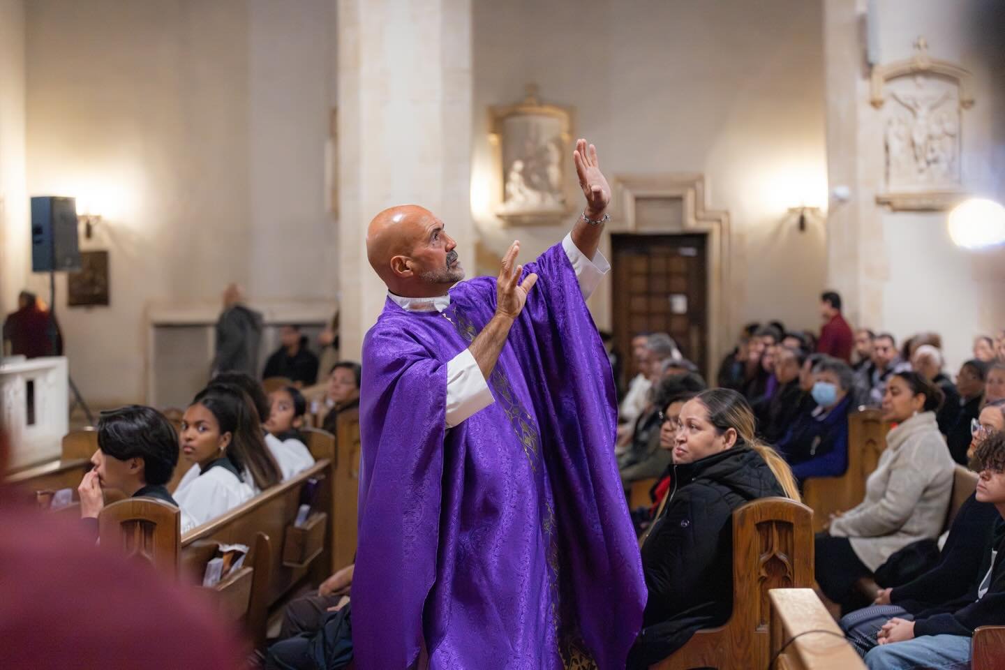 Yesterday Father Gary stopped in Yonkers, New York, to cocelebrate mass with Father Don at Saint Peter and Saint Dennis Catholic Church. 

Father Gary is nearing the end of his 50+ day journey! Follow this account to get a livestream notification of 