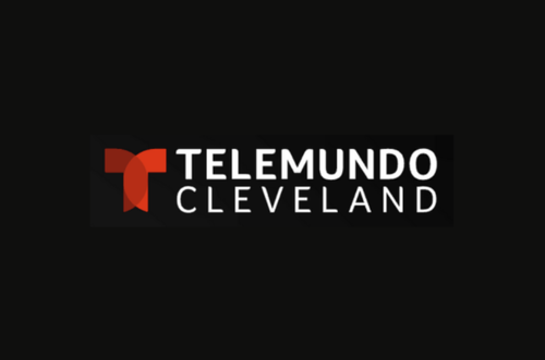 Sacerdote de Chicago en rumbo a Nueva York a pie pasa por Ohio — Telemundo Cleveland
