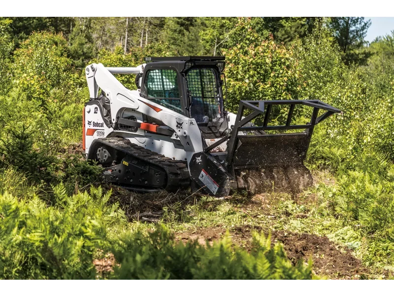 bobcat-t870-forestry-cutter-z0i3187-16o3-fc.webp