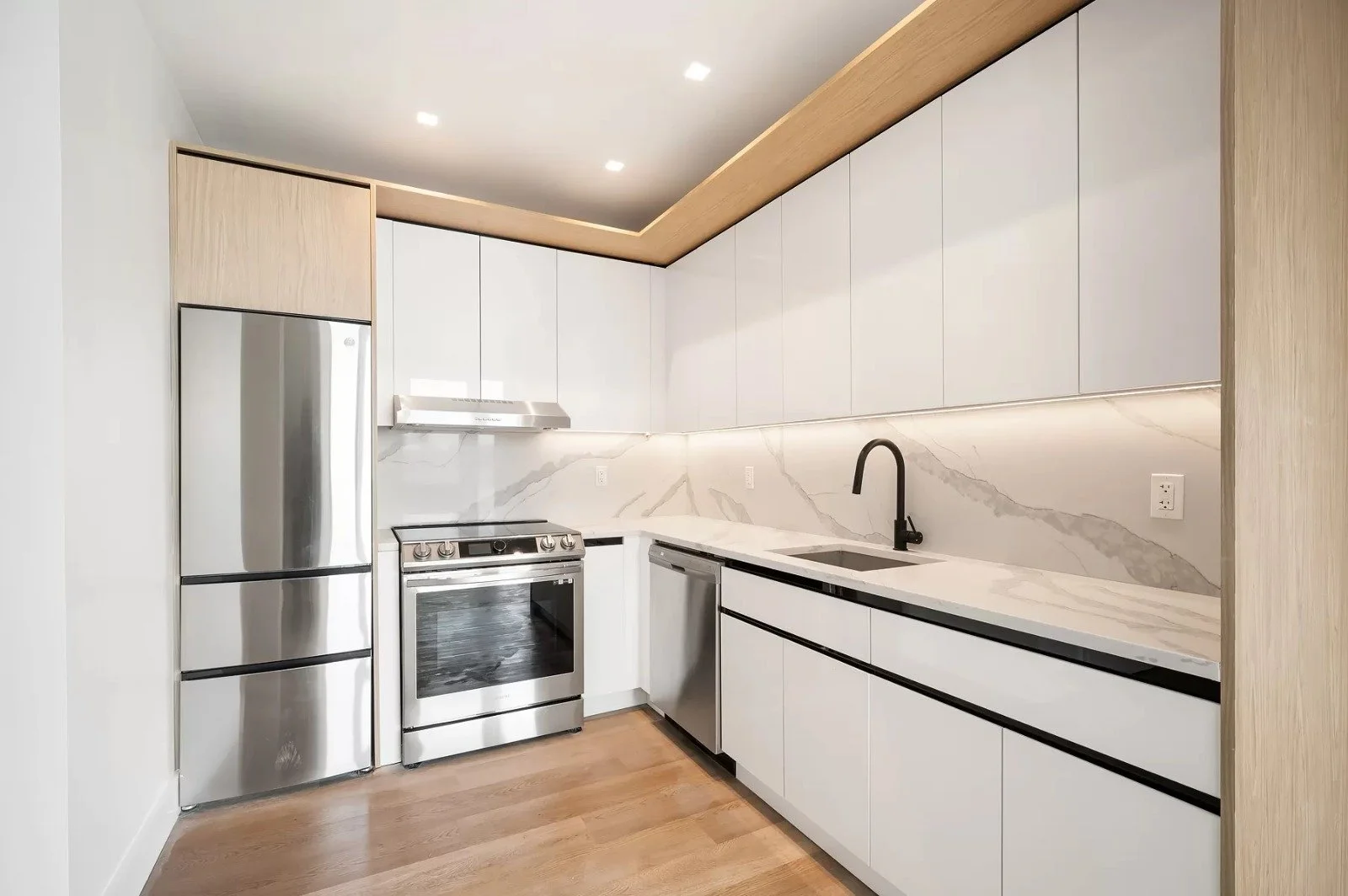 WhatsApp Image 2025-12-31 at 7.59.27 PM (5).jpeg