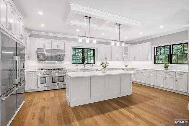 WhatsApp Image 2025-12-31 at 8.00.49 PM (2).jpeg