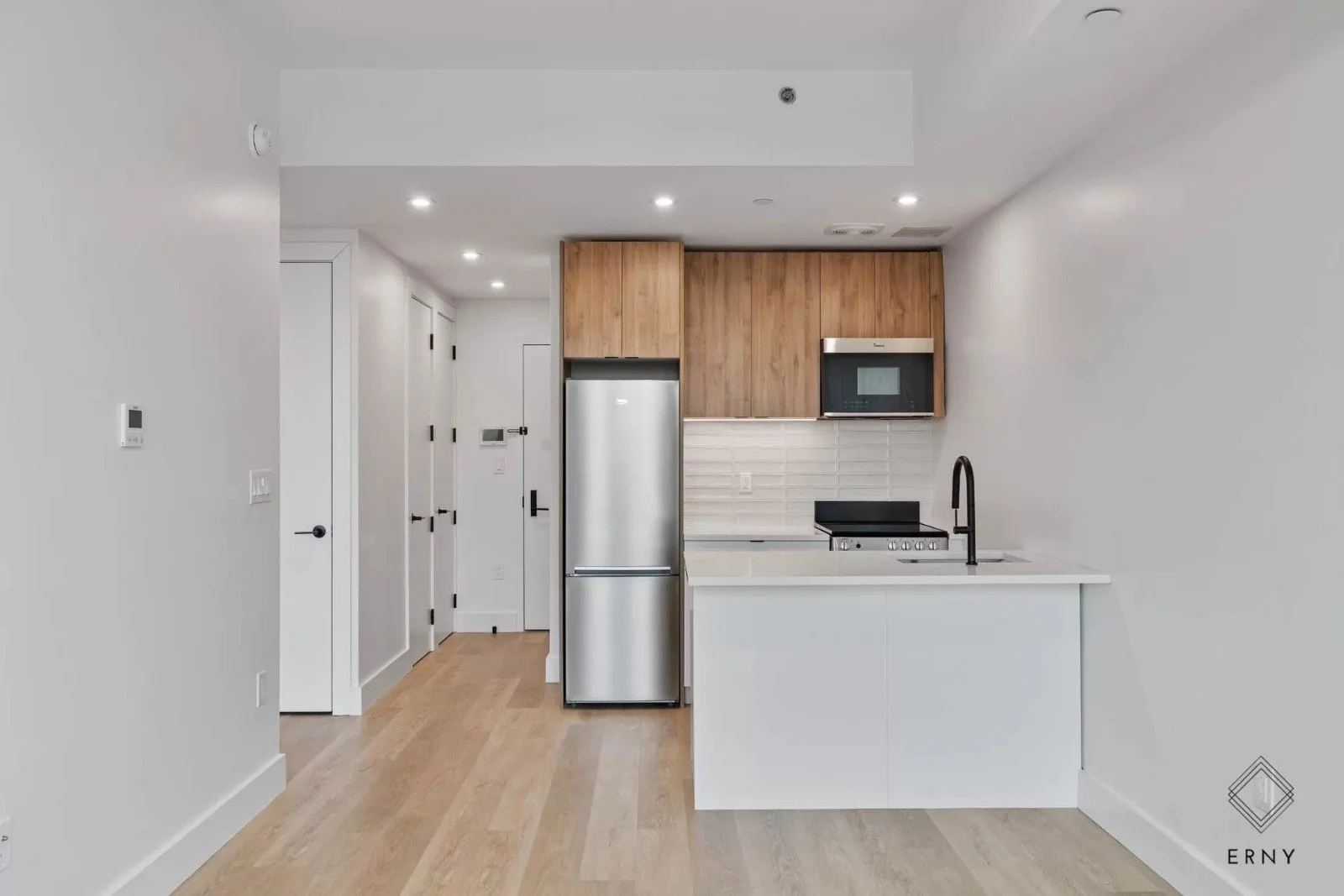 WhatsApp Image 2025-12-31 at 7.59.28 PM (2).jpeg