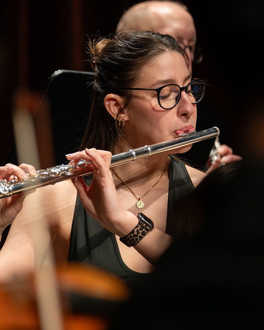 450 Menschen, ein Orchester und ein besonderer Beginn 🎶
Anfang des Jahres fand das erste Symphoniekonzert der Ischler Symphoniker statt &ndash; fotografisch begleitet von @plamberger.fotografie .

Unter der Leitung von Jakob Seiwald (@seiwald_conduc
