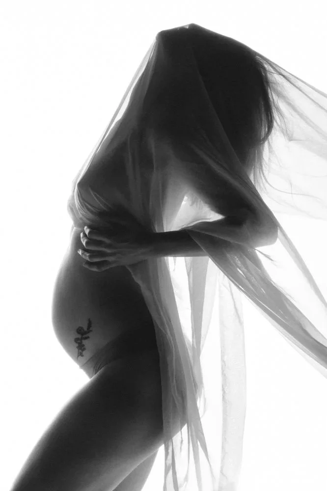 AILEEN KENT BY MARIO MORALES SEP-2024-BAJA RESOLUCION--7.jpg