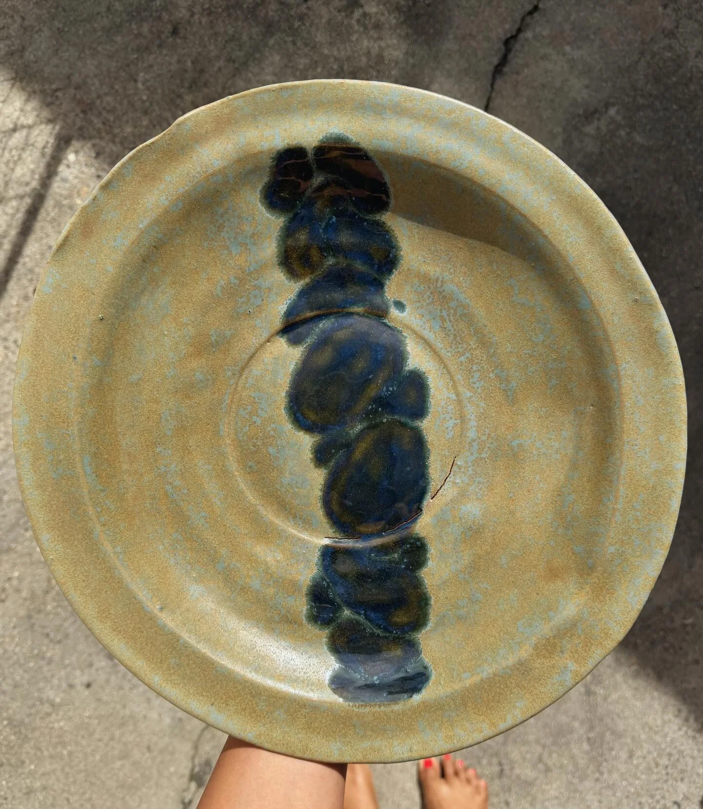 The results 🖌️

Unfortunately the large bowl cracked at its thinnest point :( will be keeping for personal use

Also swipe to the last slide for a new facet plate option 😊 these will be available on Friday on my website