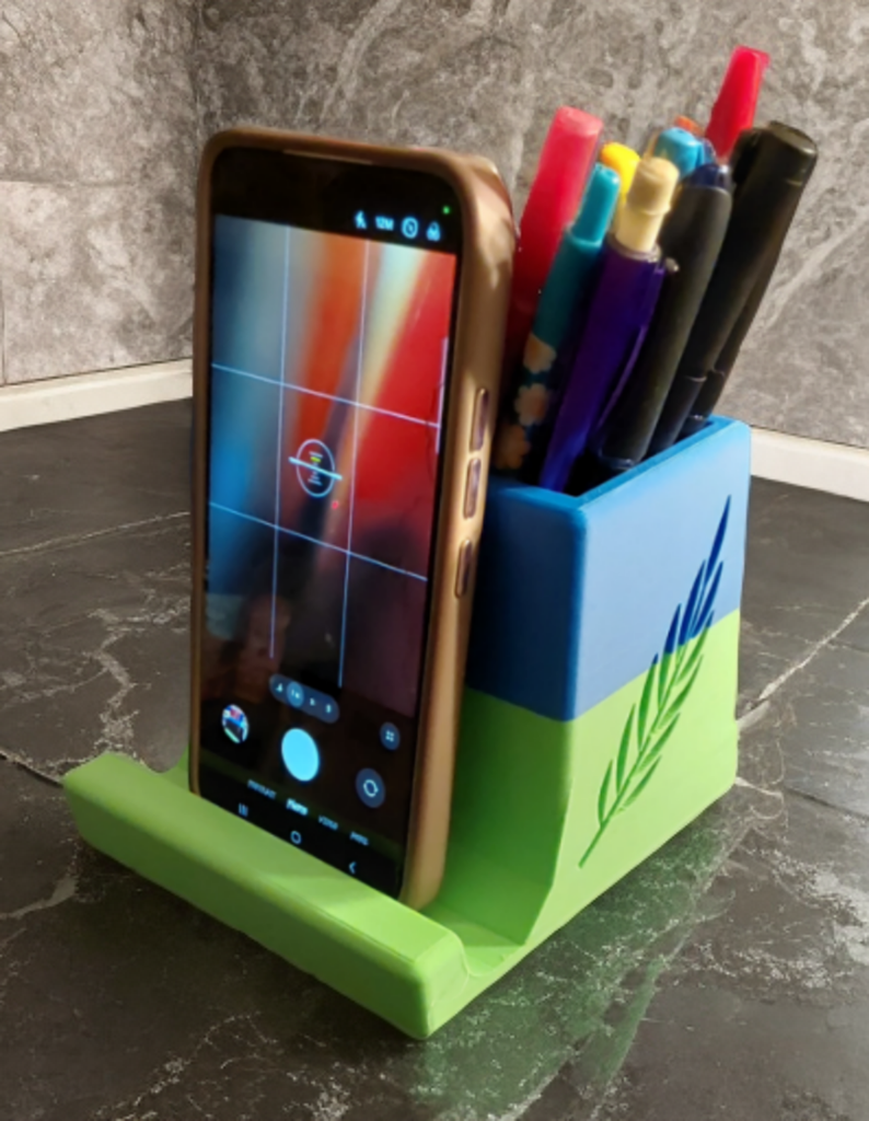 Phone holder\organizer designed by Melissa