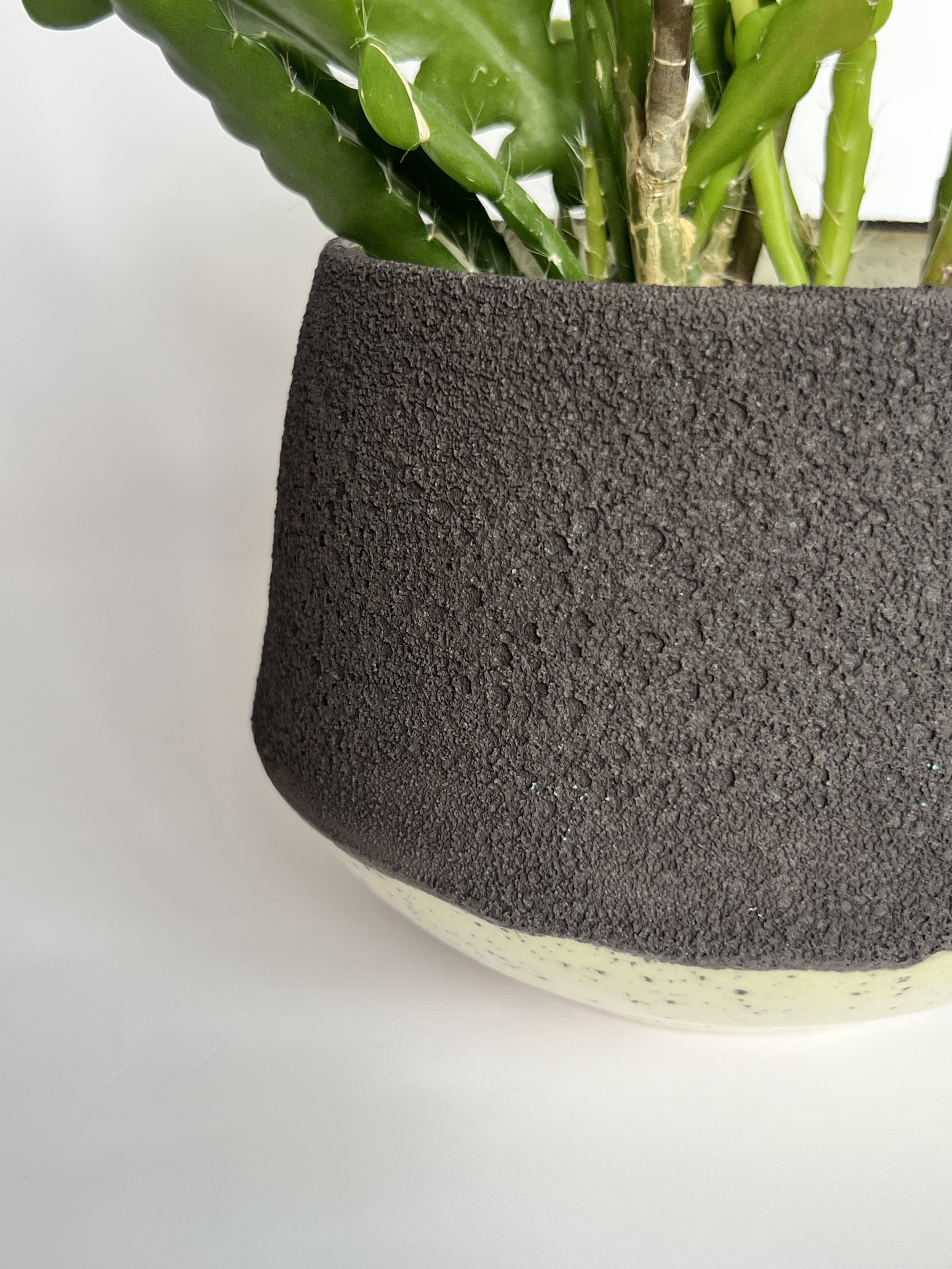 Magma Planter