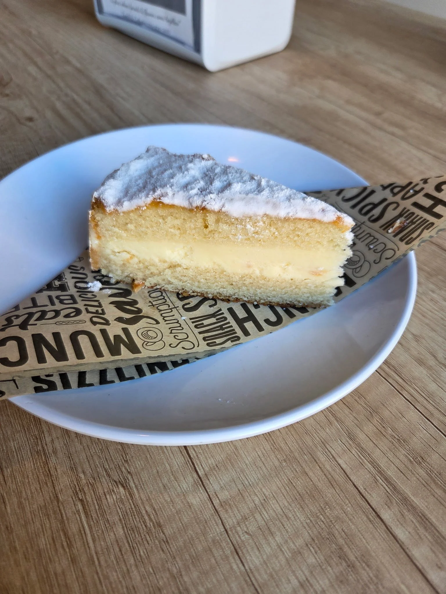Lemon Creme Cheesecake