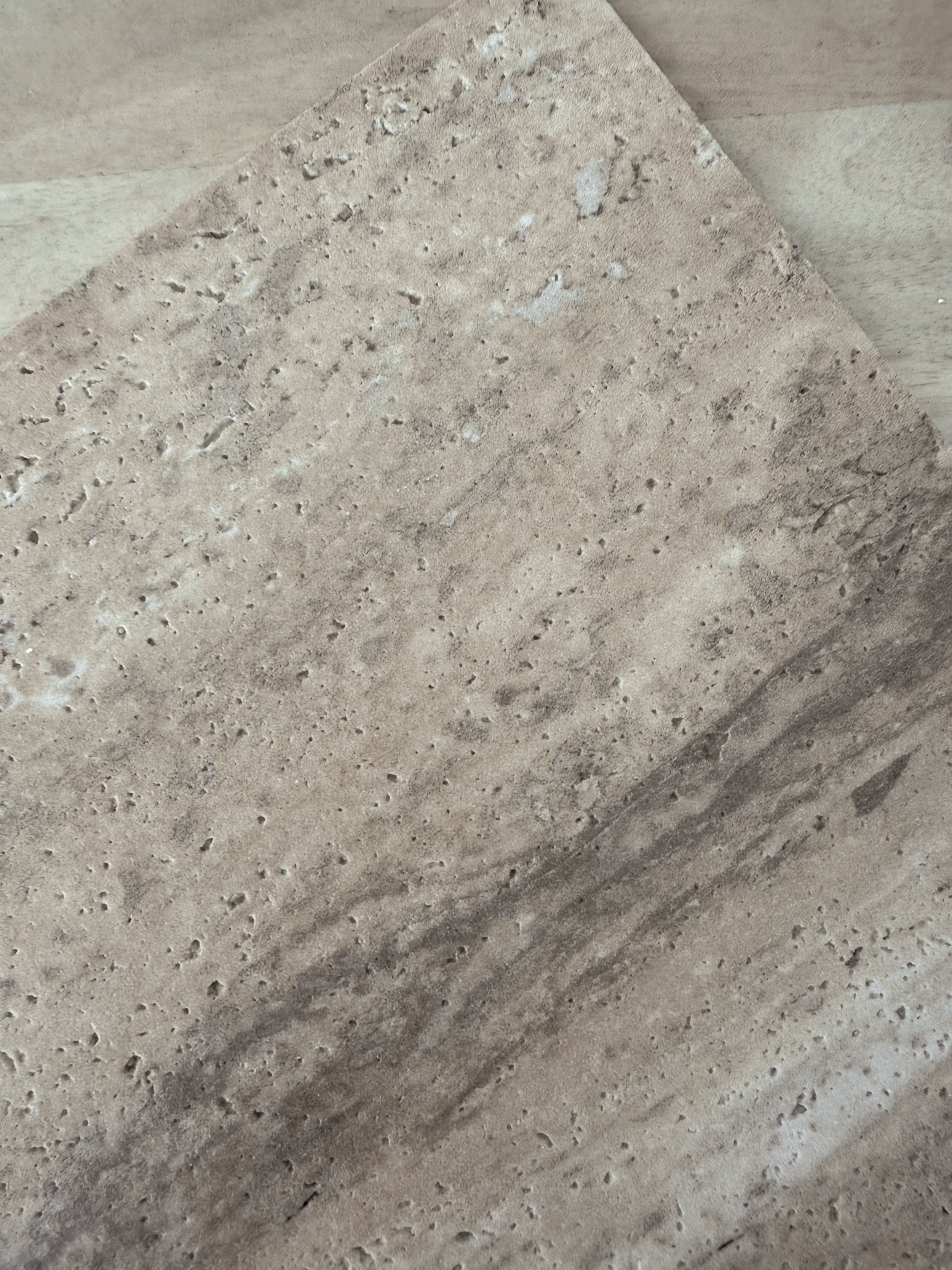 Canyon Travertine Flexible Stone.gif