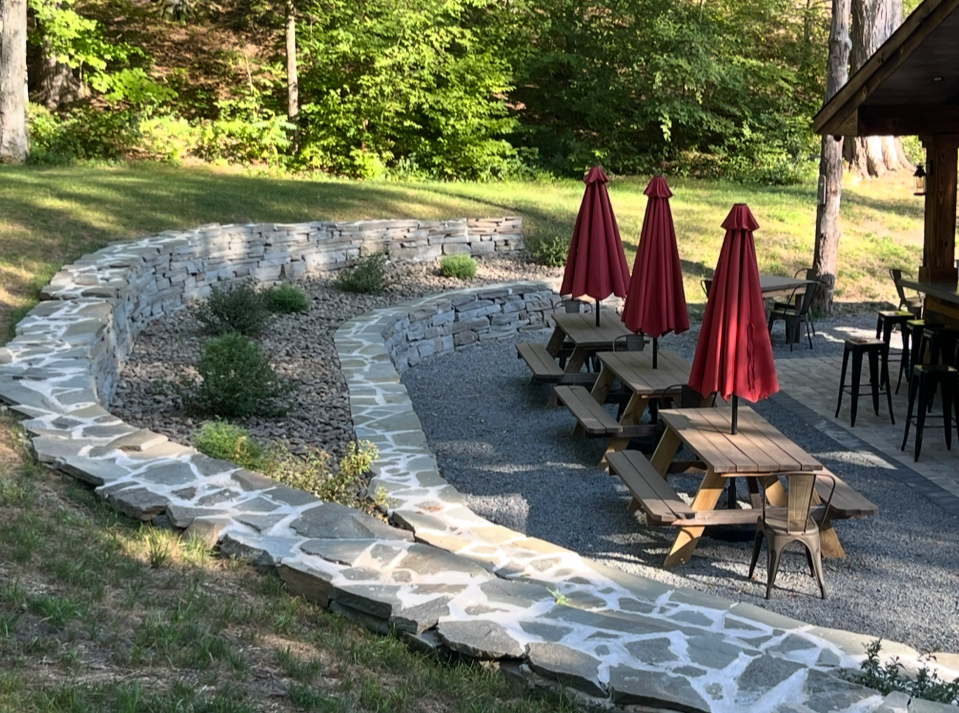 outdoor-wedding-cocktail-bar-milford-pa.jpg.png