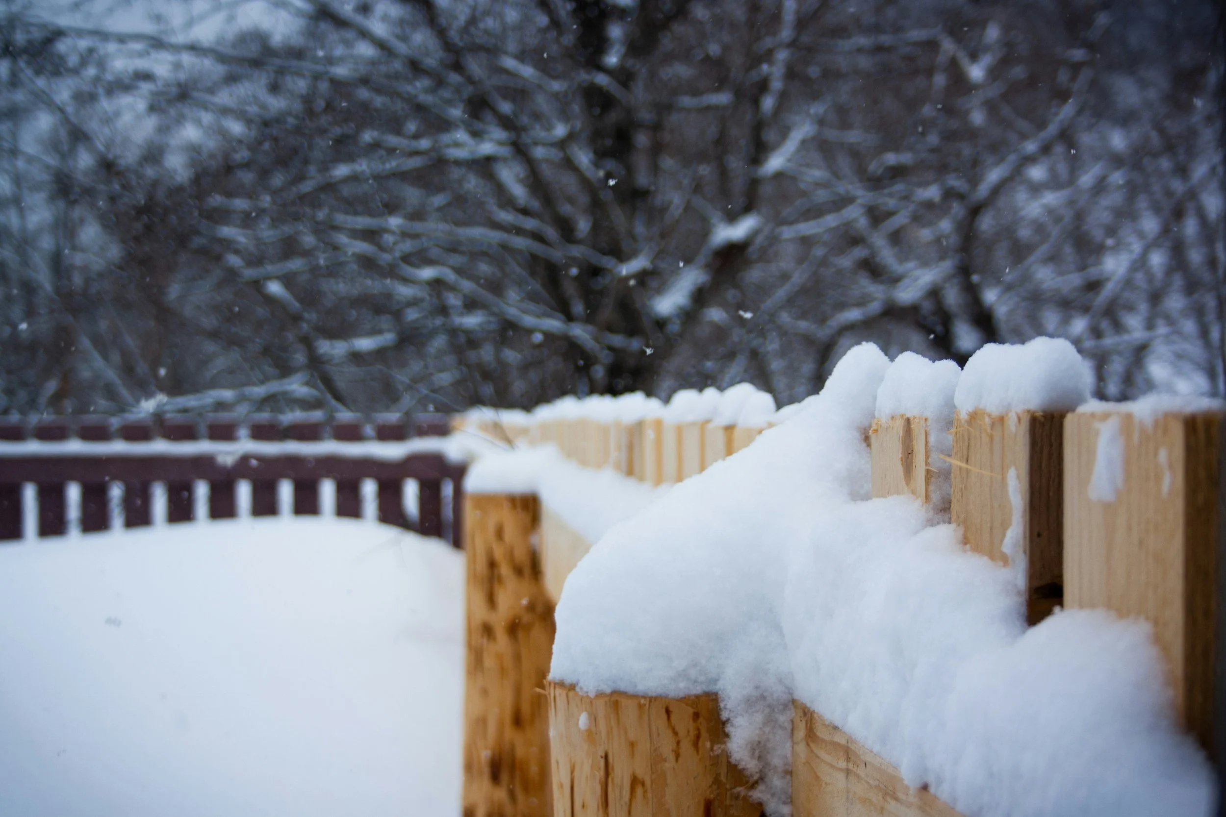 Fence Damaged by Snow or a Plow? You Don’t Always Need a Full Replacement