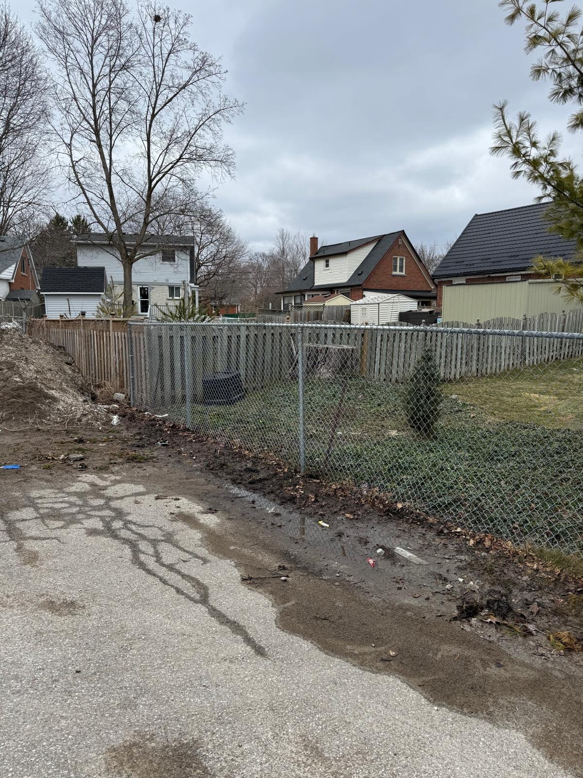 Chainlink fence repair