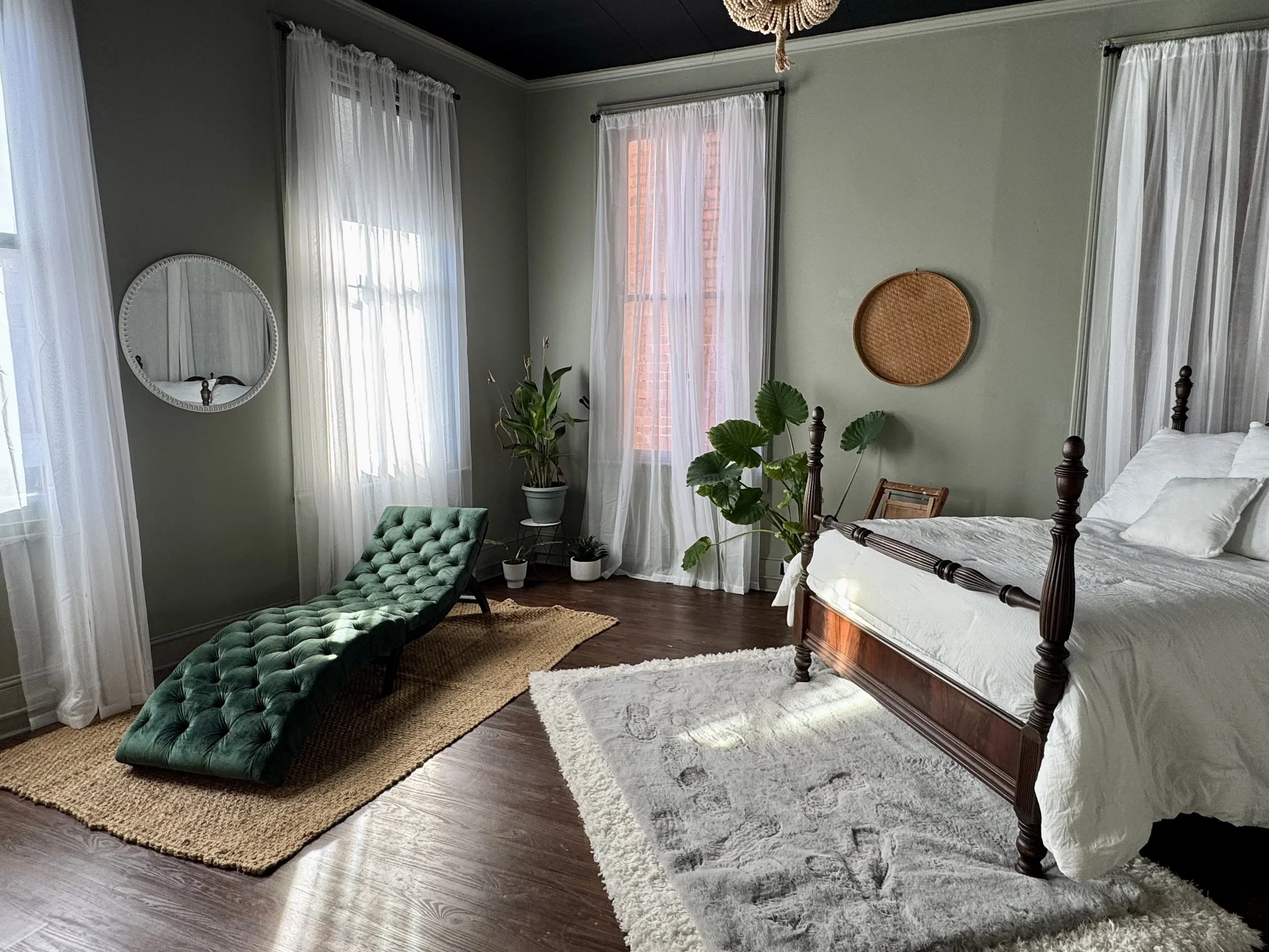 Natural light photography studio rental in historic downtown Beaufort SC, Bay Street Studios