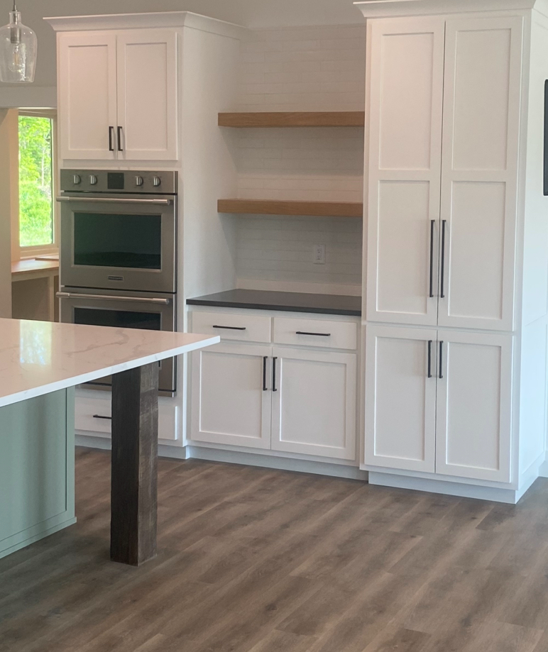 Custom Kitchen Cabinets